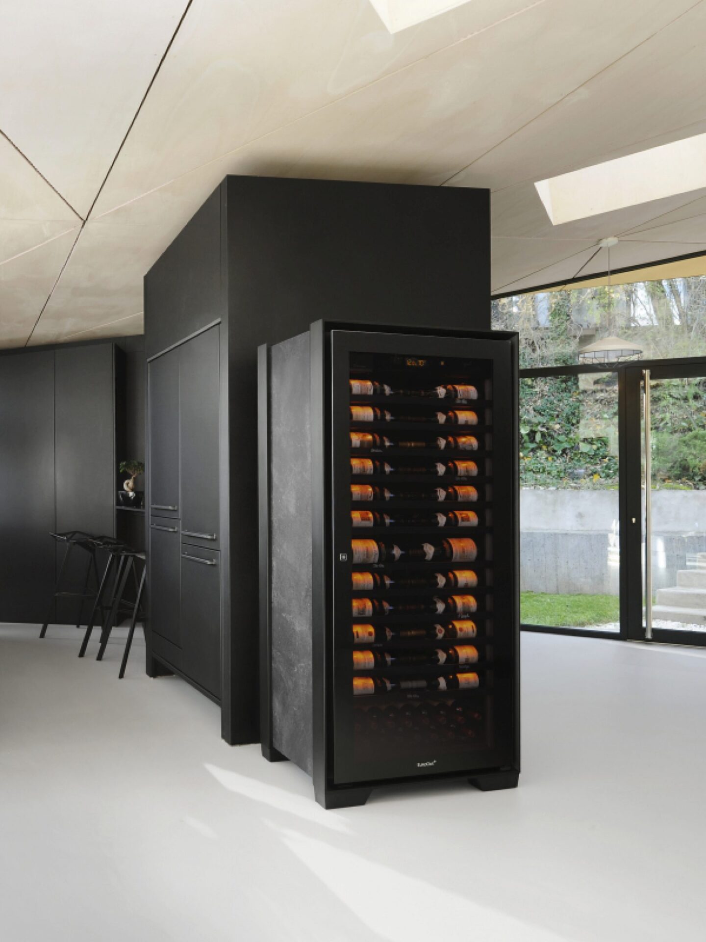 葡萄酒侍饮酒柜 15 V ROYALE L GREY cuisinenoire baievitree scaled